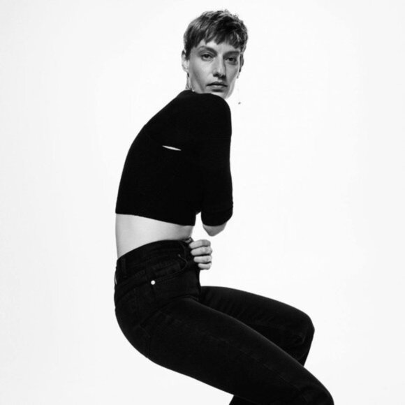 MANGO Women's Double-breasted Cropped Sweater Black - Picture 5 of 8